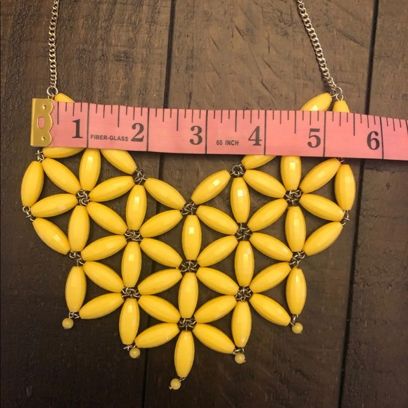 Yellow necklace - Picture 7 of 8
